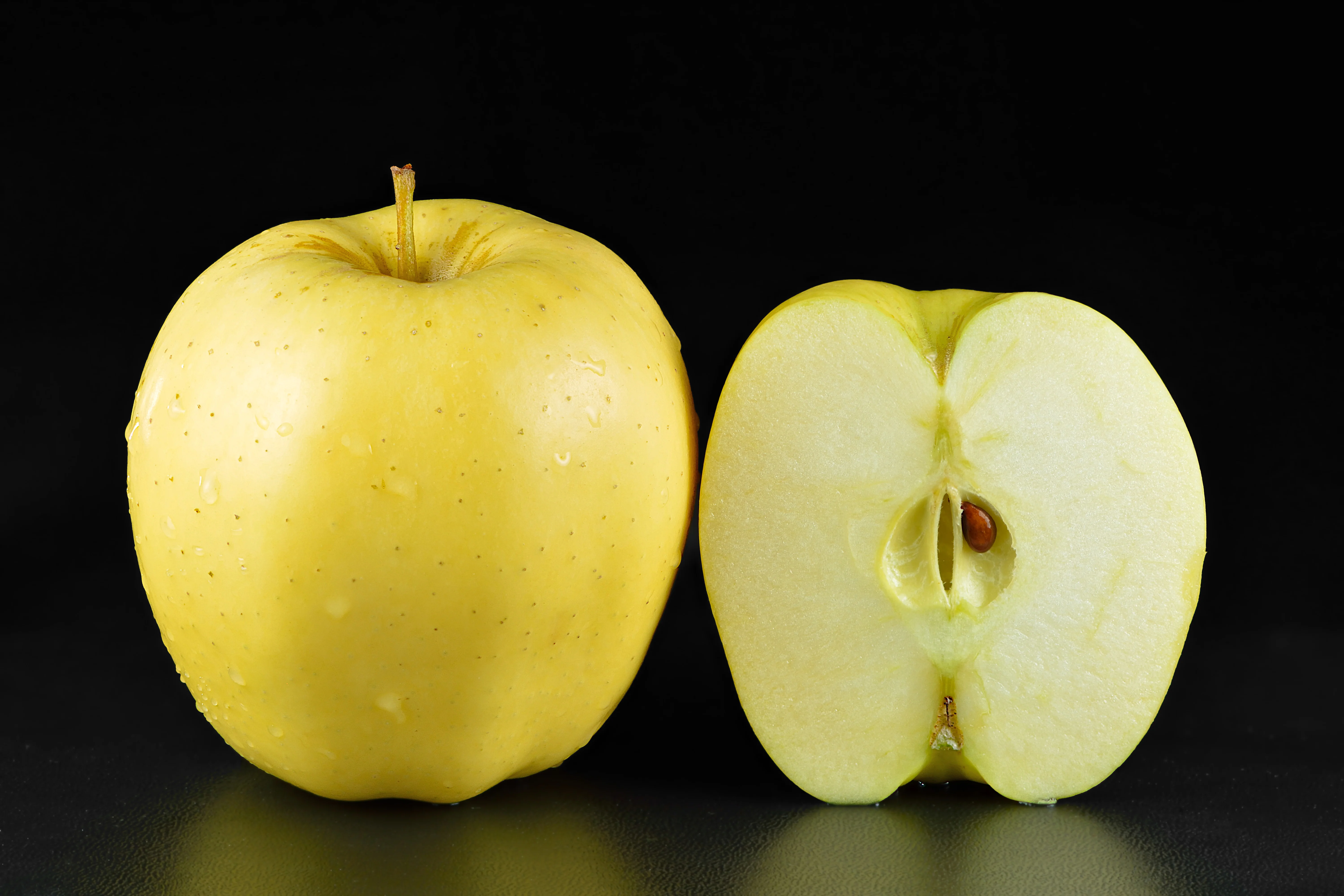 Golden Delicious Apple Seeds for Planting - Image 5